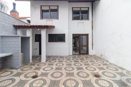 Quintal de casa de condomínio para alugar com 3 quartos, 126m² em Cavalhada, Porto Alegre