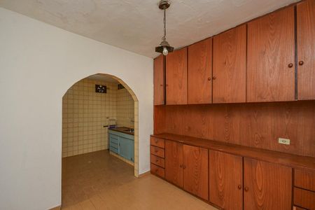 Casa para alugar com 160m², 3 quartos e 6 vagas Casa para alugar com 160m², 3 quartos e 6 vagasCopa