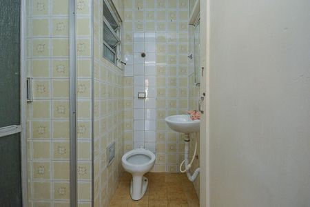Casa para alugar com 160m², 3 quartos e 6 vagas Casa para alugar com 160m², 3 quartos e 6 vagasBanheiro
