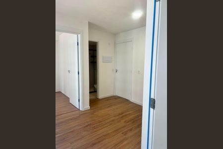 Apartamento à venda com 33m², 2 quartos e sem vaga Apartamento à venda com 33m², 2 quartos e sem vagaSala