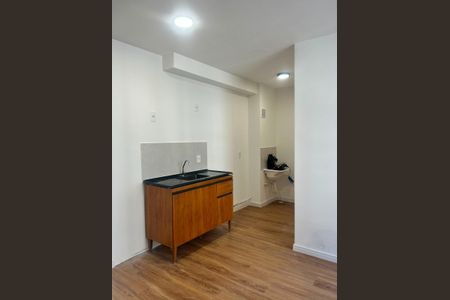 Apartamento à venda com 33m², 2 quartos e sem vaga Apartamento à venda com 33m², 2 quartos e sem vagaCozinha