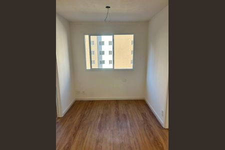 Apartamento à venda com 33m², 2 quartos e sem vaga Apartamento à venda com 33m², 2 quartos e sem vagaSala