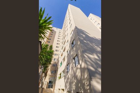 Apartamento à venda com 70m², 3 quartos e 1 vaga Apartamento à venda com 70m², 3 quartos e 1 vagaFachada Bloco