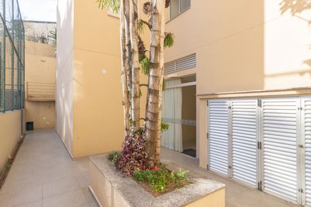 Apartamento à venda com 70m², 3 quartos e 1 vaga Apartamento à venda com 70m², 3 quartos e 1 vagaÁrea comum - Salão de festas