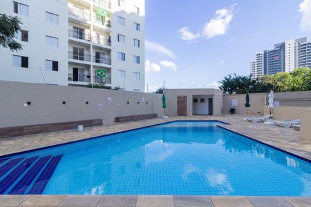 Apartamento à venda com 70m², 3 quartos e 1 vaga Apartamento à venda com 70m², 3 quartos e 1 vagaÁrea comum - Piscina
