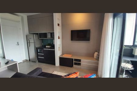 Apartamento à venda com 32m², 1 quarto e 1 vaga Apartamento à venda com 32m², 1 quarto e 1 vagaSala / Quarto