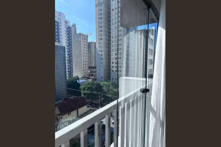 Apartamento à venda com 42m², 1 quarto e sem vaga Apartamento à venda com 42m², 1 quarto e sem vagaVaranda