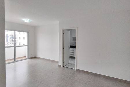 Apartamento para alugar com 90m², 3 quartos e 2 vagas Apartamento para alugar com 90m², 3 quartos e 2 vagasSala