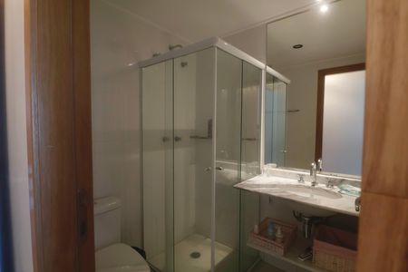 Apartamento para alugar com 200m², 5 quartos e 3 vagas Apartamento para alugar com 200m², 5 quartos e 3 vagasBanheiro Suíte