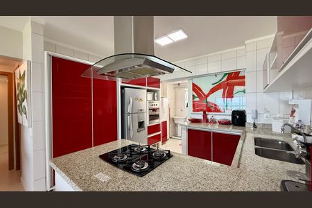 Apartamento para alugar com 200m², 5 quartos e 3 vagas Apartamento para alugar com 200m², 5 quartos e 3 vagasCozinha