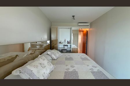 Apartamento para alugar com 200m², 5 quartos e 3 vagas Apartamento para alugar com 200m², 5 quartos e 3 vagasSuíte