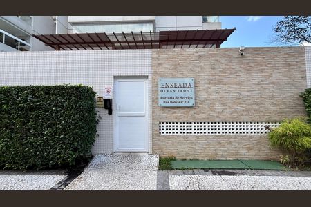 Fachada de apartamento para alugar com 5 quartos, 200m² em Jardim das Conchas, Guarujá