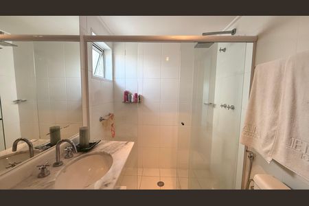 Apartamento para alugar com 200m², 5 quartos e 3 vagas Apartamento para alugar com 200m², 5 quartos e 3 vagasBanheiro Suíte