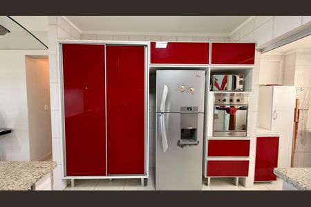 Apartamento para alugar com 200m², 5 quartos e 3 vagas Apartamento para alugar com 200m², 5 quartos e 3 vagasCozinha
