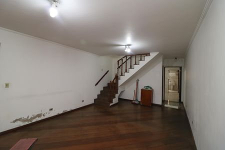 Sala de casa à venda com 3 quartos, 147m² em Vila Olinda, São Paulo