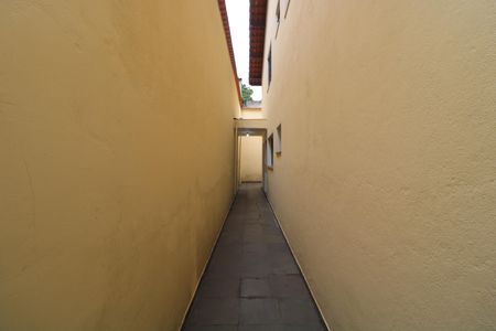 Quintal de casa à venda com 3 quartos, 147m² em Vila Olinda, São Paulo