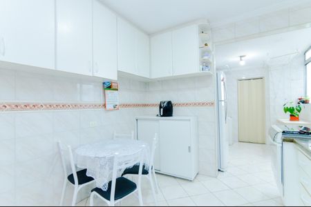 Apartamento à venda com 110m², 3 quartos e 2 vagasCozinha
