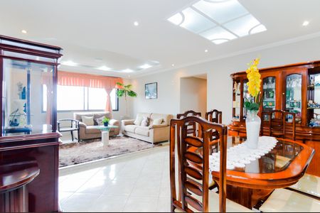 Apartamento à venda com 110m², 3 quartos e 2 vagasSala