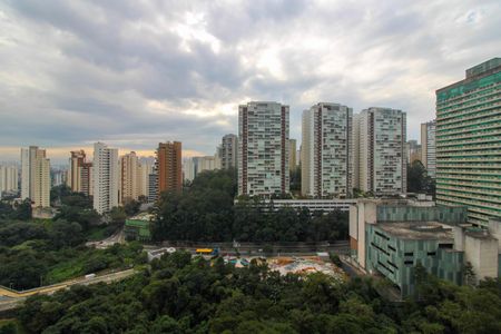 Vista Suíte de apartamento para alugar com 2 quartos, 73m² em Jardim Caboré, São Paulo