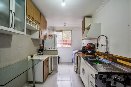 Apartamento à venda com 53m², 2 quartos e 1 vaga Apartamento à venda com 53m², 2 quartos e 1 vagaCozinha e Área de Serviço