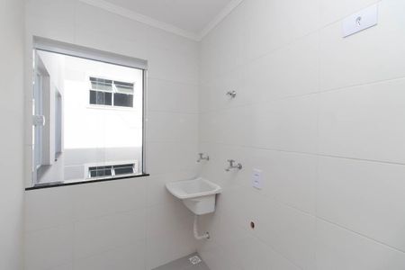 Apartamento à venda com 36m², 2 quartos e sem vaga Apartamento à venda com 36m², 2 quartos e sem vagaCozinha e Área de Serviço