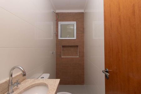 Apartamento à venda com 36m², 2 quartos e sem vaga Apartamento à venda com 36m², 2 quartos e sem vagaBanheiro