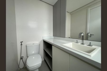 Apartamento para alugar com 151m², 3 quartos e 3 vagas