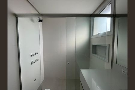 Apartamento para alugar com 151m², 3 quartos e 3 vagas