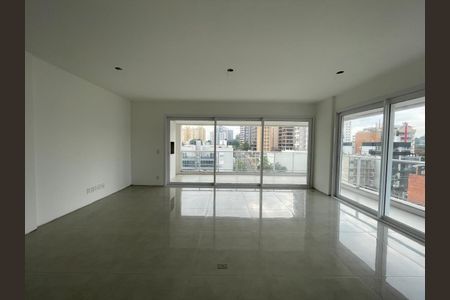 Apartamento para alugar com 151m², 3 quartos e 3 vagas