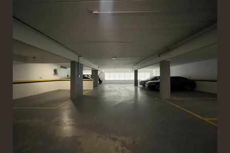 Apartamento para alugar com 151m², 3 quartos e 3 vagas
