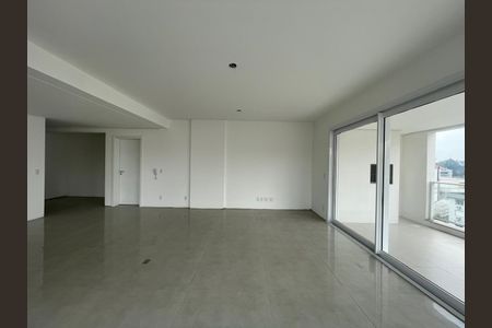 Apartamento para alugar com 151m², 3 quartos e 3 vagas