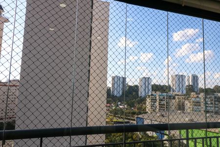 Apartamento à venda com 132m², 3 quartos e 2 vagas Apartamento à venda com 132m², 3 quartos e 2 vagasVaranda