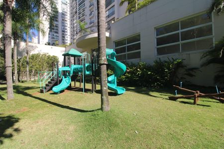 Apartamento à venda com 132m², 3 quartos e 2 vagas