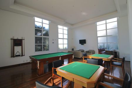Apartamento à venda com 132m², 3 quartos e 2 vagas