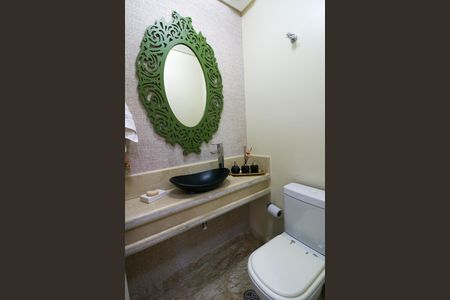 Apartamento à venda com 132m², 3 quartos e 2 vagas Apartamento à venda com 132m², 3 quartos e 2 vagasLavabo