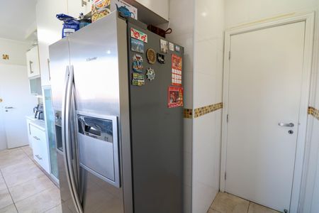 Apartamento à venda com 132m², 3 quartos e 2 vagas Apartamento à venda com 132m², 3 quartos e 2 vagasCozinha