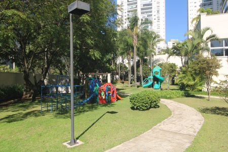 Apartamento à venda com 132m², 3 quartos e 2 vagas