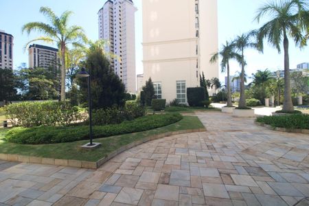 Apartamento à venda com 132m², 3 quartos e 2 vagas