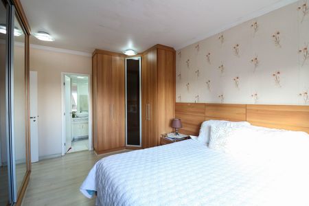 Apartamento à venda com 132m², 3 quartos e 2 vagas Apartamento à venda com 132m², 3 quartos e 2 vagasSuíte 3