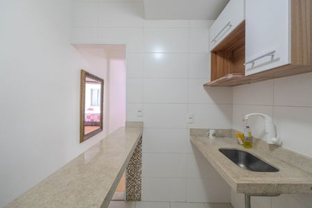 Cozinha de apartamento para alugar com 1 quarto, 42m² em Consolação, São Paulo