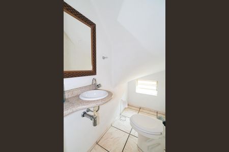 Lavabo de casa para alugar com 3 quartos, 132m² em Parque Jabaquara, São Paulo