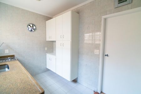 Cozinha de casa para alugar com 3 quartos, 132m² em Parque Jabaquara, São Paulo
