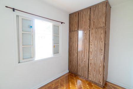 Casa para alugar com 132m², 3 quartos e 2 vagasQuarto 3