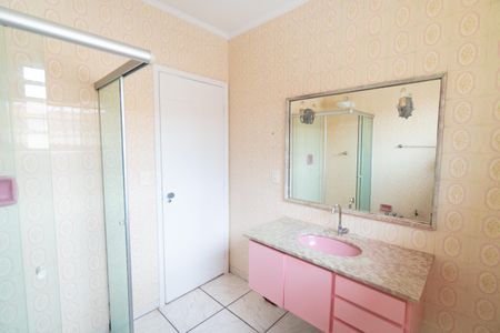 Casa para alugar com 132m², 3 quartos e 2 vagasBanheiro