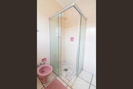 Casa para alugar com 132m², 3 quartos e 2 vagasBanheiro