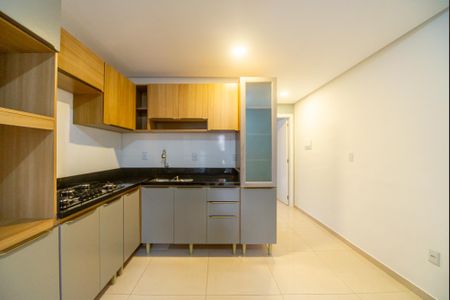 Cozinha de apartamento para alugar com 1 quarto, 40m² em Jardim Algarve, Viamão