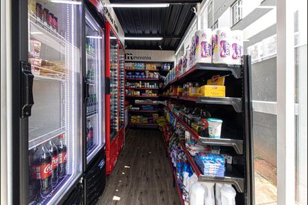 mercadinho_2 de apartamento para alugar com 1 quarto, 25m² em Sacoma, São Paulo
