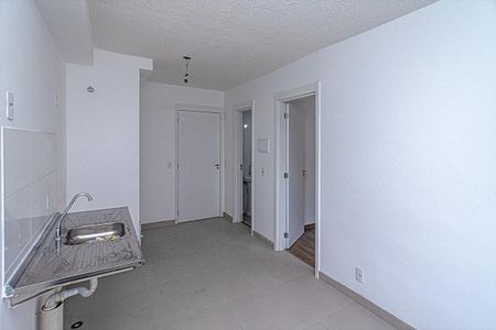 sala e cozinha compartilhadas_4 de apartamento para alugar com 1 quarto, 25m² em Sacoma, São Paulo