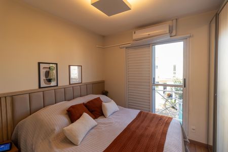 Casa de condomínio para alugar com 77m², 3 quartos e 2 vagas Casa de condomínio para alugar com 77m², 3 quartos e 2 vagasSuíte