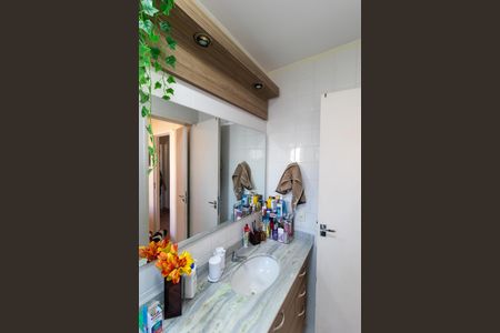 Casa de condomínio para alugar com 77m², 3 quartos e 2 vagas Casa de condomínio para alugar com 77m², 3 quartos e 2 vagasBanheiro da Suíte